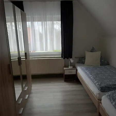Ferienzimmer Deichurlaub Altharlingersiel * Neuharlingersiel